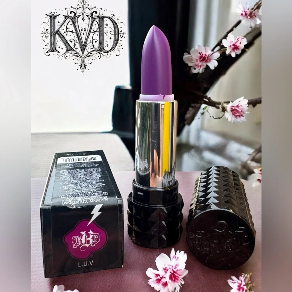 Kat Von D L.U.V. Studded Kiss Lipstick. NEW IN BOX. RARE.